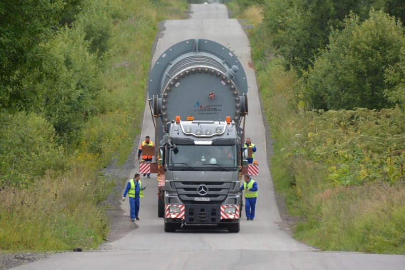 На площадку комплекса АКМ в Губахе поступило оборудование на 13.5 млн евро