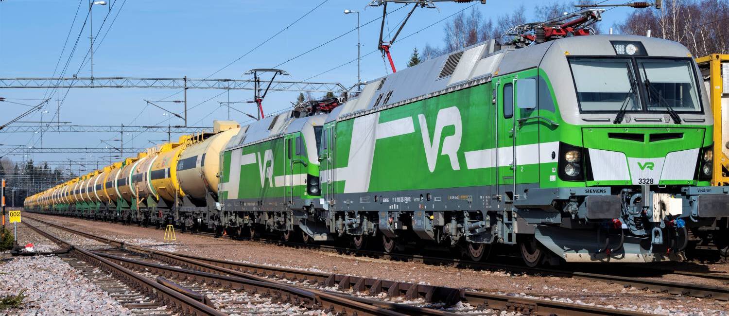 New heavy-duty locomotives are being prepared for transportation of Russian methanol in Finland